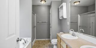 Beautiful 3 bed 2.5 Bath Home in East Loveland, CO! Gallery 10