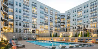 Vine North Hills Gallery 28