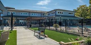 Foxridge Apartment Homes Gallery 16