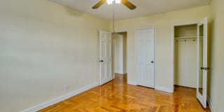 Shaker House & Shaker Town House Gallery 23