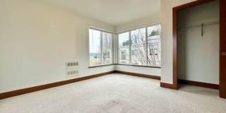 552 McGraw Street Gallery 11