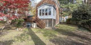 903 JACKSON Avenue Gallery 31