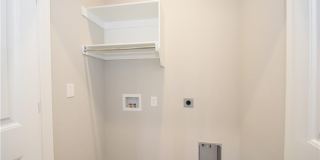 550 Vee Street Gallery 14