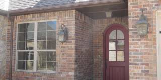 Beautiful Two Bedroom, Two Bathroom Home w/ Study for lease at The Enclave in NW Norman!! Beautiful Two Bedroom, Two Bathroom Home w/ Study for lease at The Enclave in NW Norman!! Gallery 3