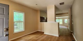 Room in 2 Bedroom Home in Atlanta Gallery 5