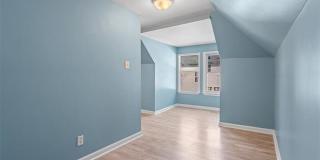 4220 Webb Street Gallery 17