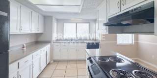 8236 Weybridge Drive Gallery 9