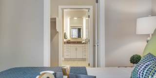 Incline at Anthem Age 55+ Apartment Homes Gallery 16