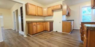 Spacious 5 Bed 2 Bath House - Pet-Friendly Gallery 1