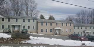 163 Oak St Gallery 1