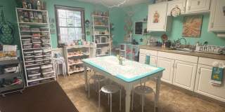 233 COLONIAL Avenue Gallery 11