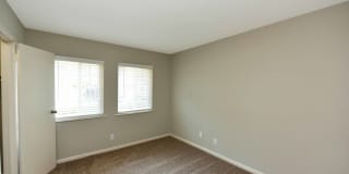 Icon Waverly Gallery 56