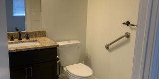 2500 Green Bay Gallery 13