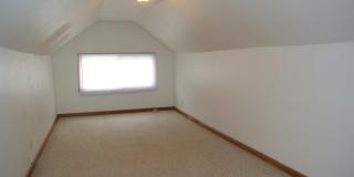 616 14th St SE Gallery 14