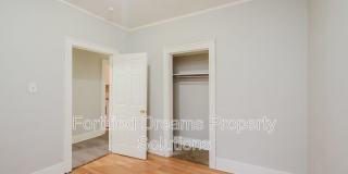 918 Camel Avenue Gallery 44