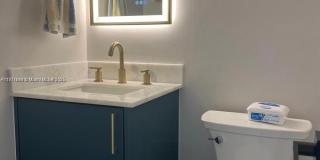 1103 S collier Gallery 20