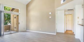 Vista Del Lago Gallery 25