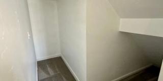 477 E Williams Avenue Gallery 18