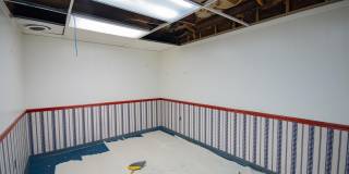 207 W KING Street Gallery 59