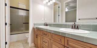 Stunning 3 Bedroom 2.5 Bath Home In Harlan Ranch w/Solar! Gallery 19