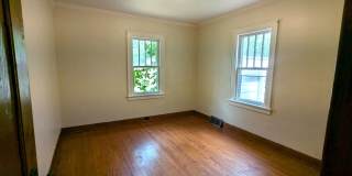 Oakview Elementary, 1042 Ada 3 bedroom house with basement Gallery 7