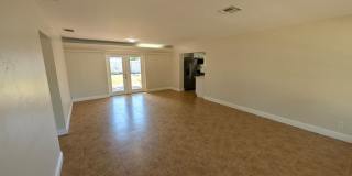 Spacious 3BR Rental with Outdoor Living Space Gallery 5