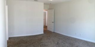 Single-Family House for Rent Gallery 12
