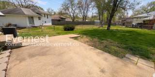 11912 Beacon Avenue Gallery 24