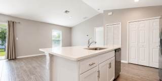 Newer Home for Rent – Enjoy the Florida Lifestyle You've Been Dreaming Of! Gallery 7