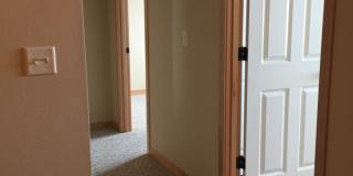 3 Bedroom 2 1/2 Bathroom Townhouse Gallery 1