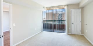 Virginia Square Gallery 29