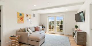 205 Morris Avenue Gallery 40