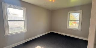 2020 Forest Avenue Gallery 10