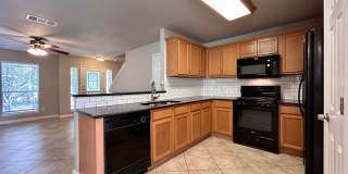 17920 Kenai Fjords 78660 | 3 bed 2.5 bath 2 car garage  $1900 coming soon available MAY 2026 Gallery 6