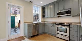 315 CONSTITUTION AVE NE Gallery 11