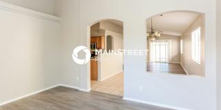 9016 West Pinchot Avenue Gallery 2