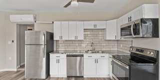 Charming 2BR Upstairs unit in Franklinton Gallery 4