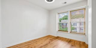 4616 RIPLEY MANOR Terrace Gallery 32