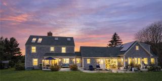 400 Third Beach Road Gallery 1