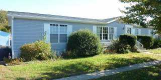 31 Sawgrass Road Gallery 1