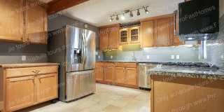 7840 SW West Slope Dr Portland, OR 97225 Gallery 18