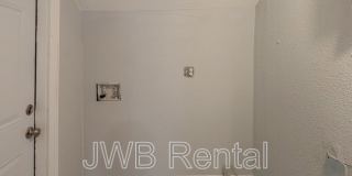 2002 15th St W Gallery 10