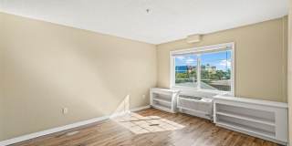 406 S CEDAR AVENUE Gallery 18