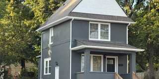 583 N Perry Street Gallery 1