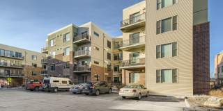Modern 1 BDR in Peloton - Ground Floor - Full Accessible Gallery 29