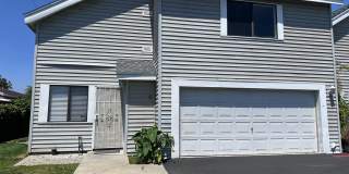 2bd/2.5ba CONDO - 728 W. Phillips St. #1 Gallery 1