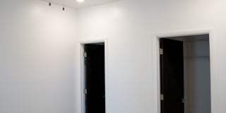 Cottage Court Gallery 30