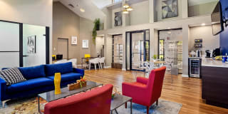 The Monroe Gallery 12