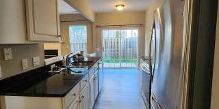 Room in 3 Bedroom Home at Lavista Way Gallery 17
