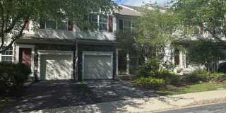 Valley View Townhouse Gallery 1